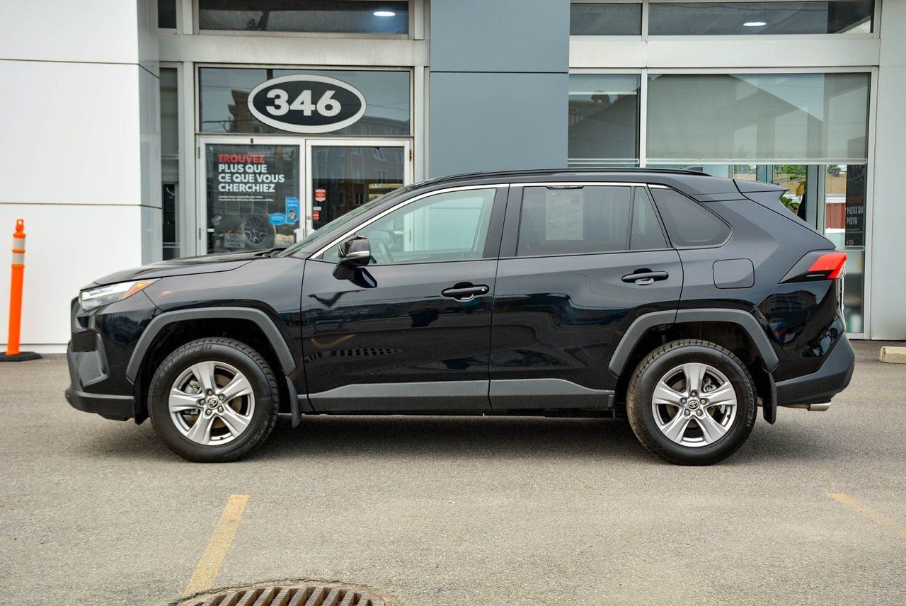 Toyota RAV4 XLE AWD CERTIFIED TOYOTA 2025 — photo 4