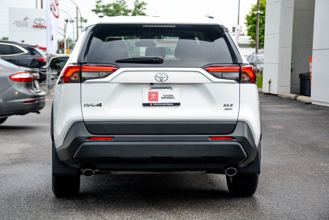 Toyota RAV4 XLE AWD CERTIFIED TOYOTA 2025 — photo 8