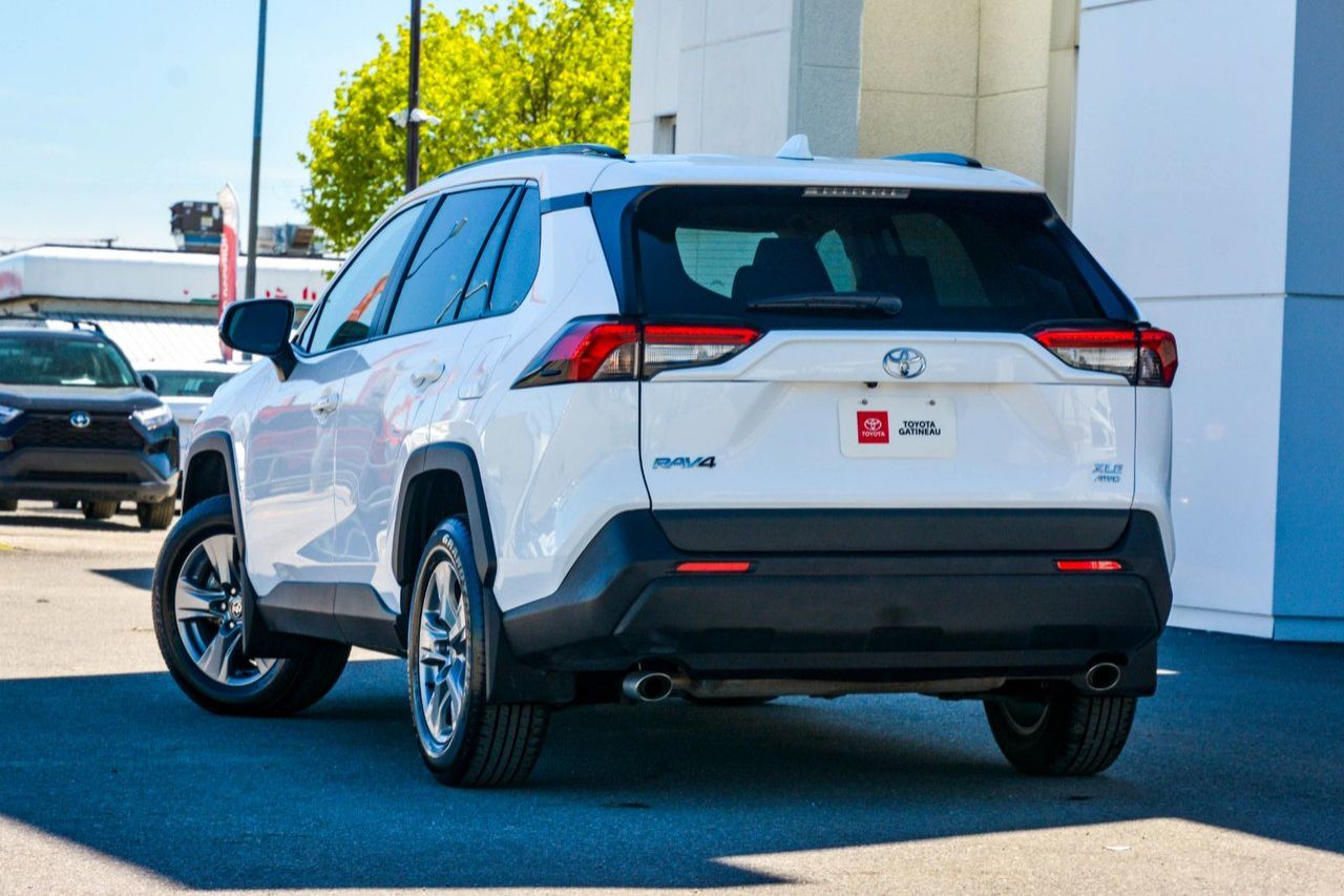 Toyota RAV4 XLE AWD CERTIFIED TOYOTA 2025 — photo 8