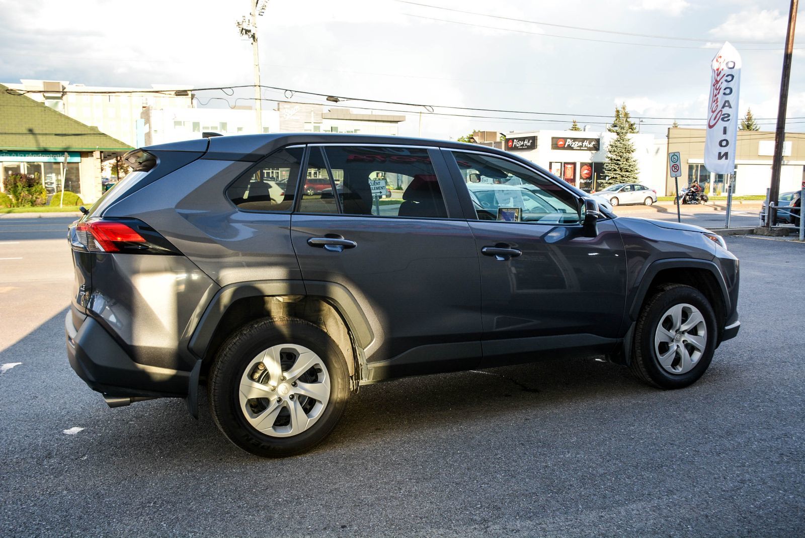 Toyota RAV4 LE AWD CERTIFIED TOYOTA 2025 — photo 8