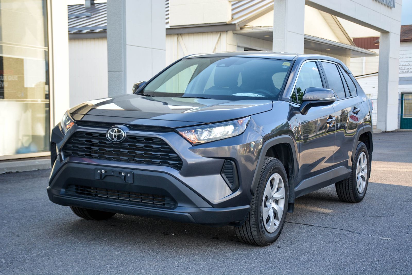 Toyota RAV4 LE AWD CERTIFIED TOYOTA 2025