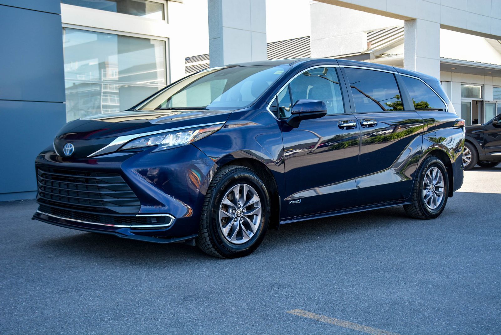 2021 Toyota Sienna XLE AWD CERTIFIED TOYOTA