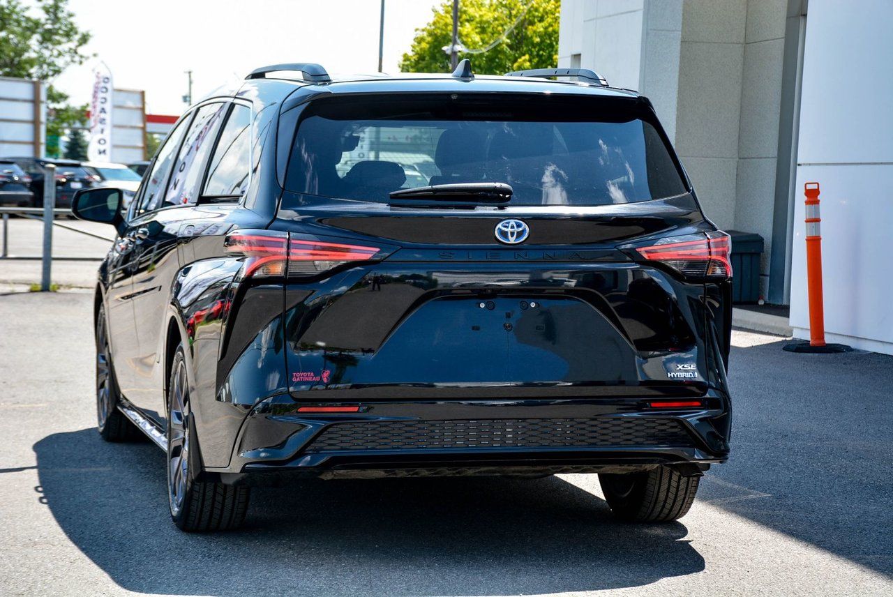 Toyota Sienna XSE 7 PLACES FWD 2023 — photo 8