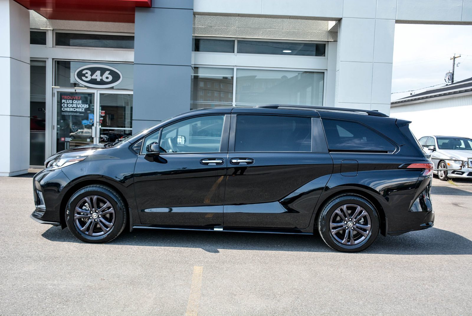 Toyota Sienna XSE AWD CERTIFIED TOYOTA 2025 — photo 4