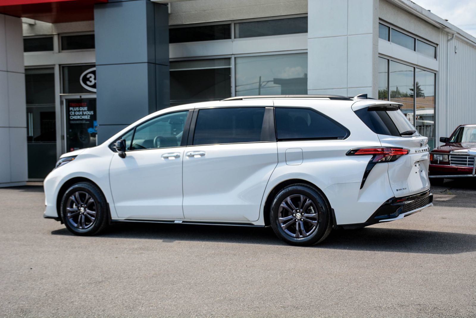 Toyota Sienna XSE AWD CERTIFIED TOYOTA 2025 — photo 5