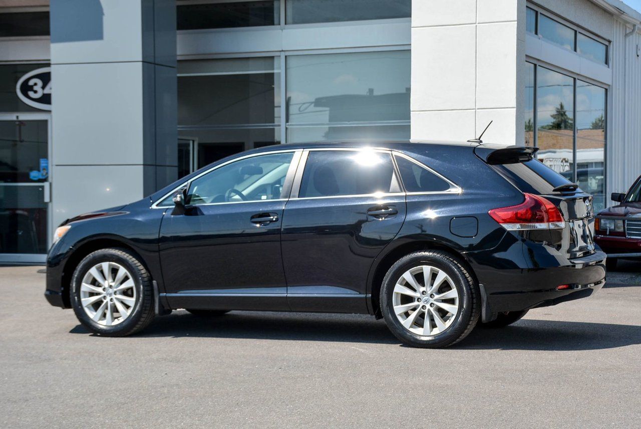 Toyota Venza XLE AWD LOW KM 2.7L 2016 — photo 5
