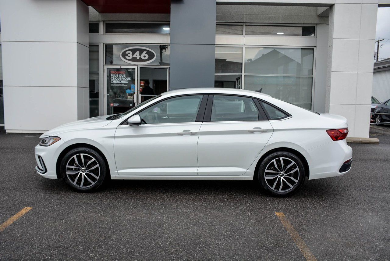 Volkswagen Jetta Comfortline 2025 — photo 4
