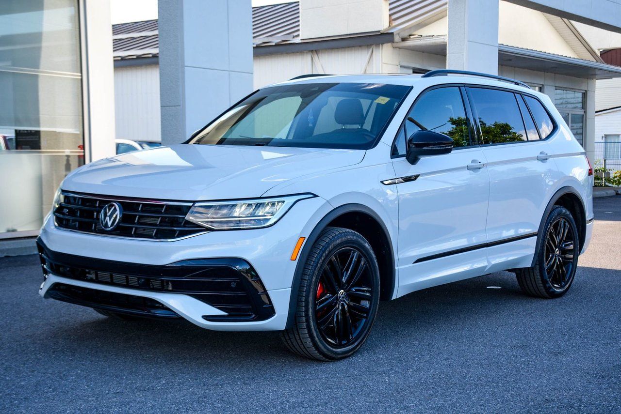 Volkswagen Tiguan Comfortline R-Line Black Edition 2022 — photo 2