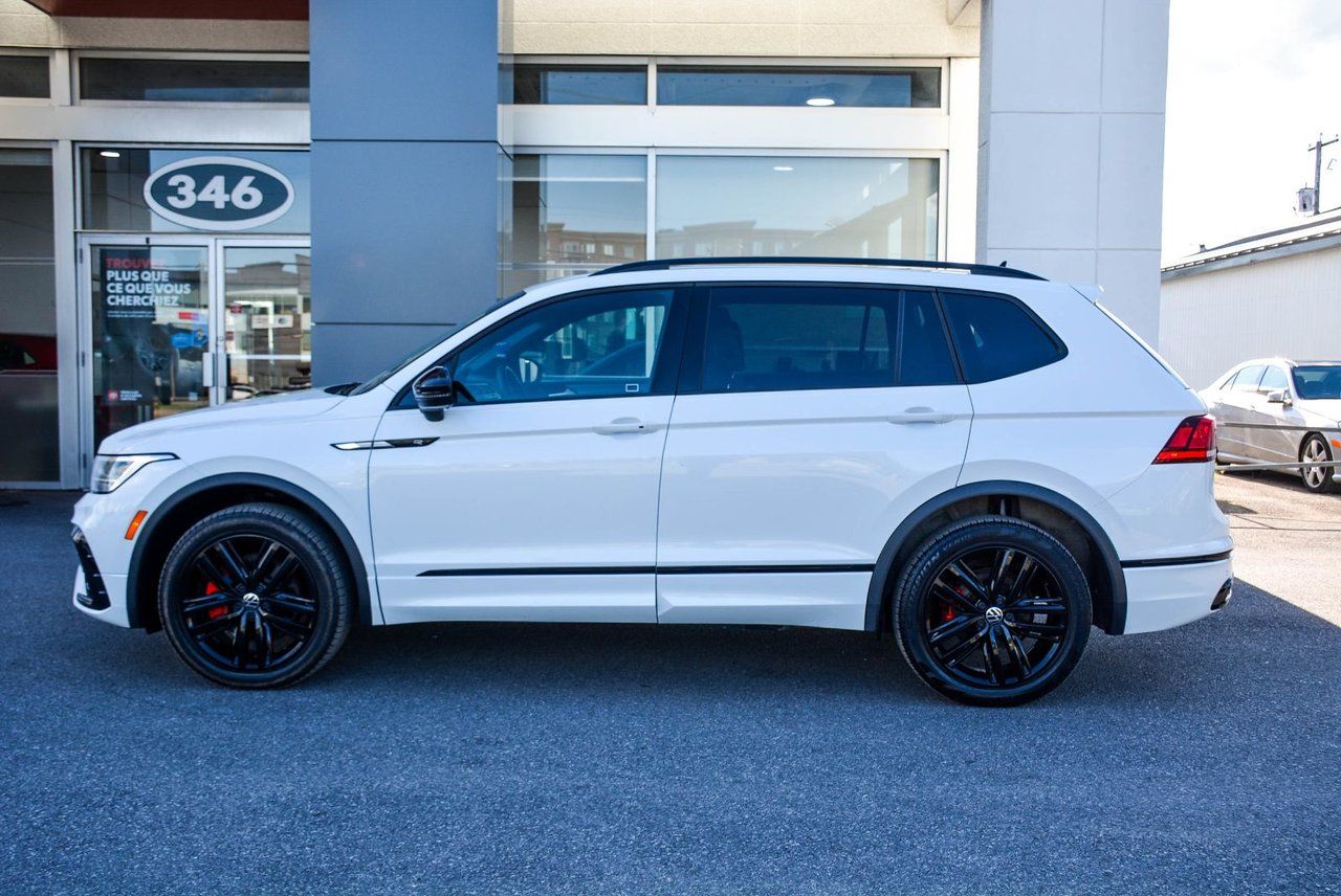 Volkswagen Tiguan Comfortline R-Line Black Edition 2022 — photo 4