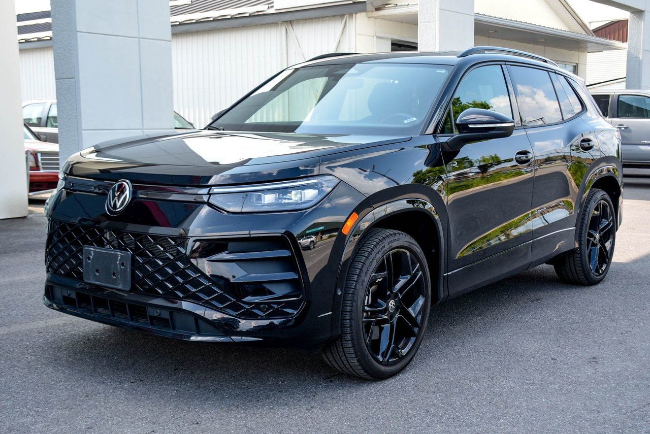 Volkswagen Tiguan Comfortline R-Line Black Edition 2026 — photo 3