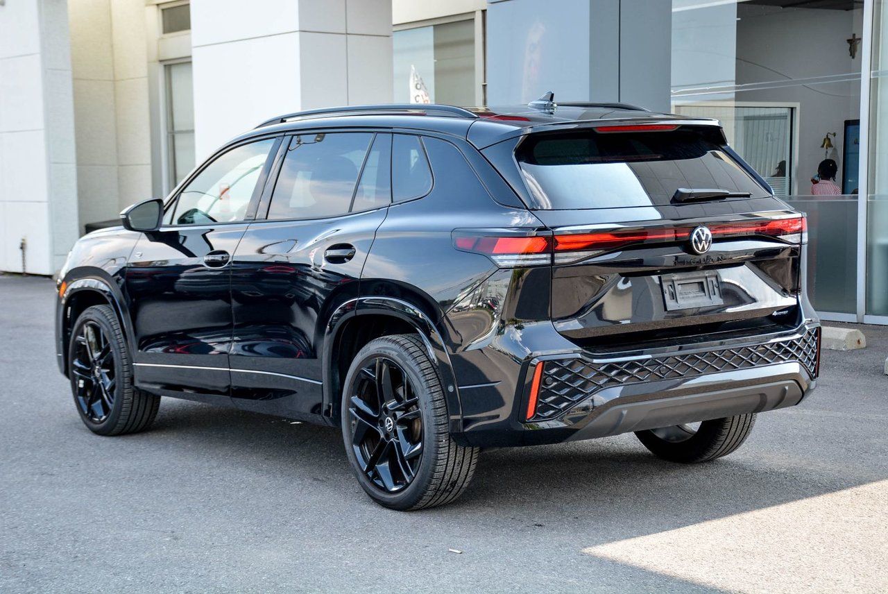Volkswagen Tiguan Comfortline R-Line Black Edition 2026 — photo 6