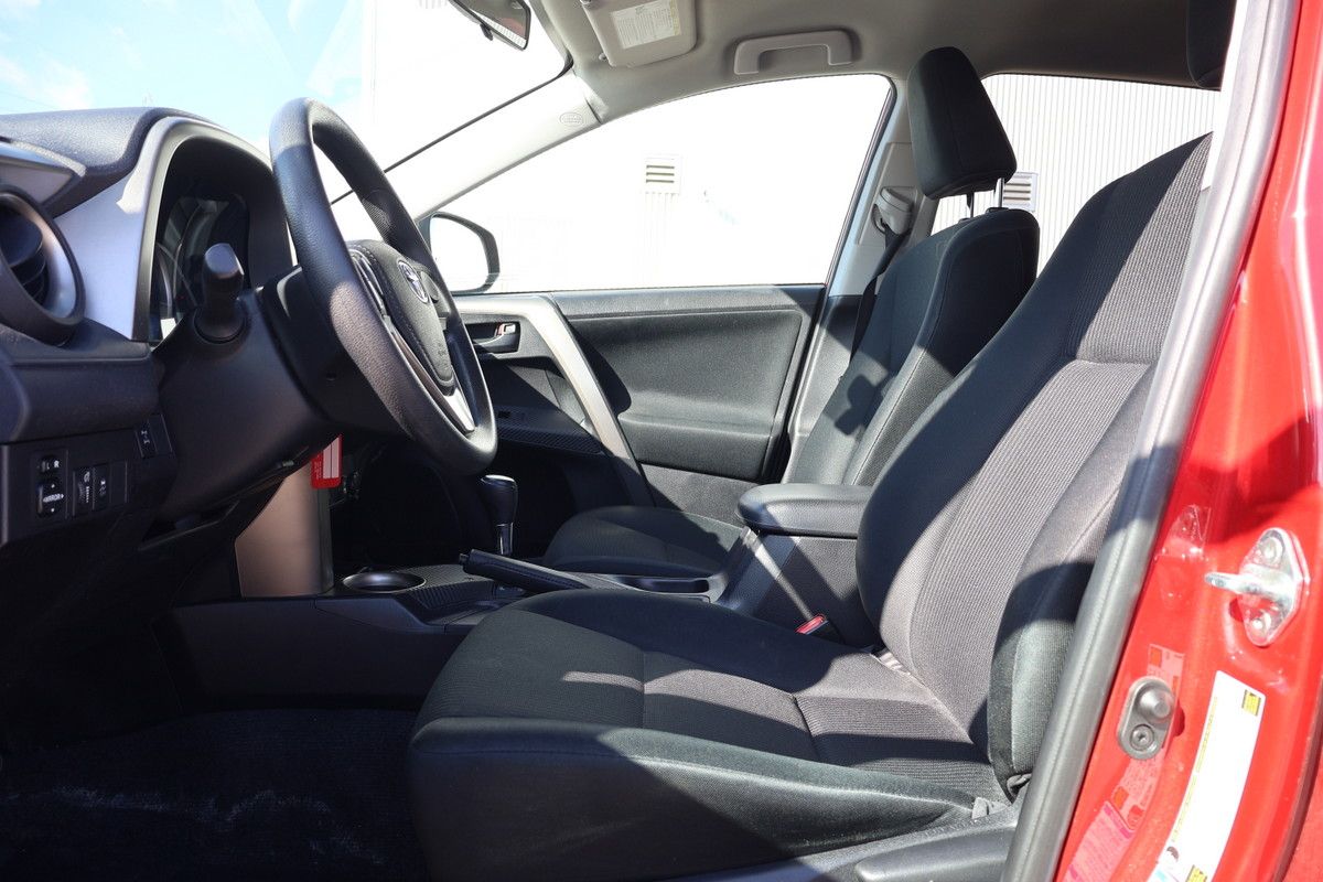 Photo Toyota RAV4 LE, A/C, POWER GROUP, CRUISE CONTROL 2015 #7