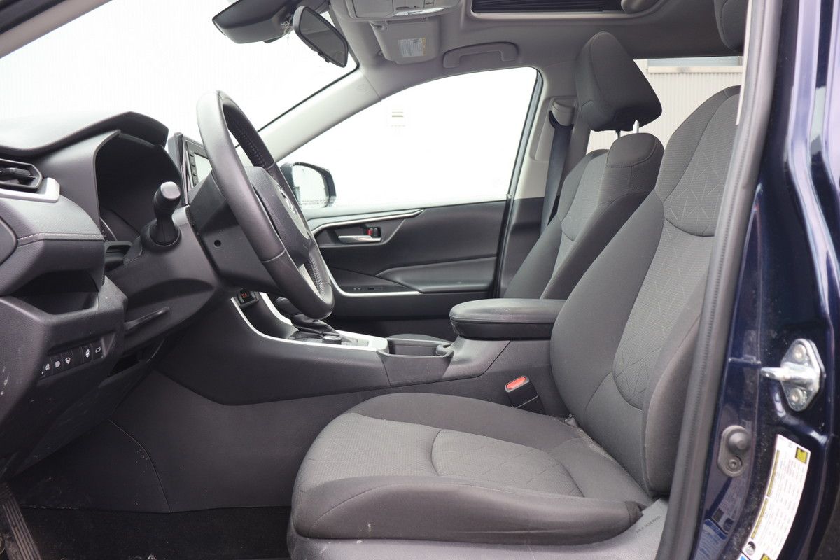 Photo Toyota RAV4 XLE HYBRIDE, AWD, A/C, POWER GROUP, CRUISE, PUSH TO START 2021 #7