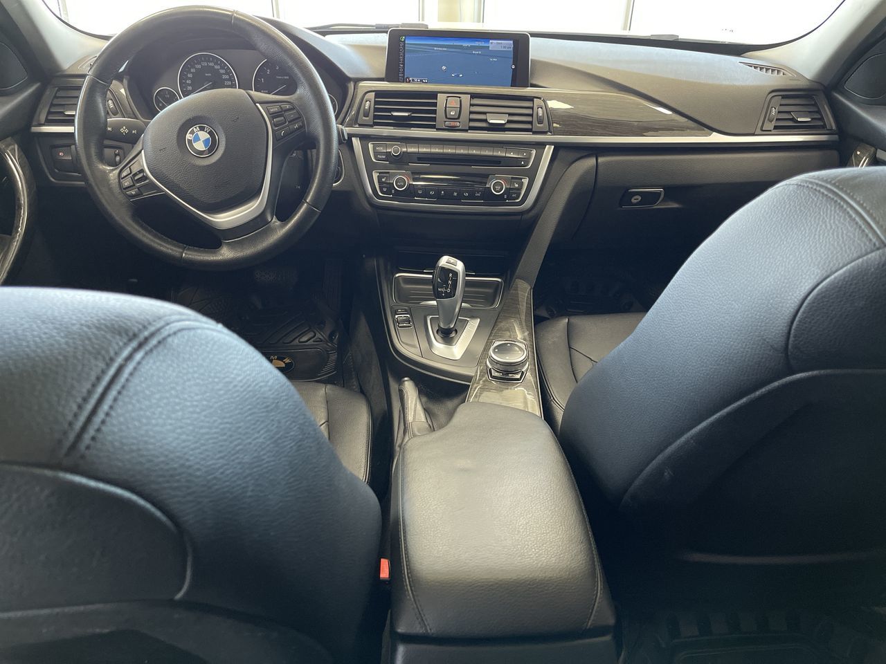 BMW 328i  2014 à Regina, Saskatchewan