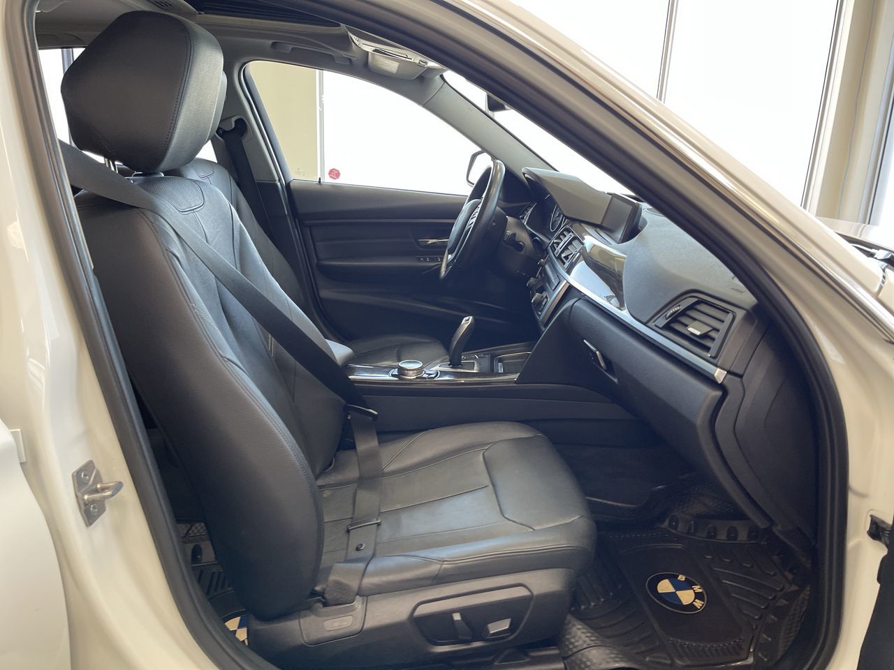 BMW 328i  2014 à Regina, Saskatchewan