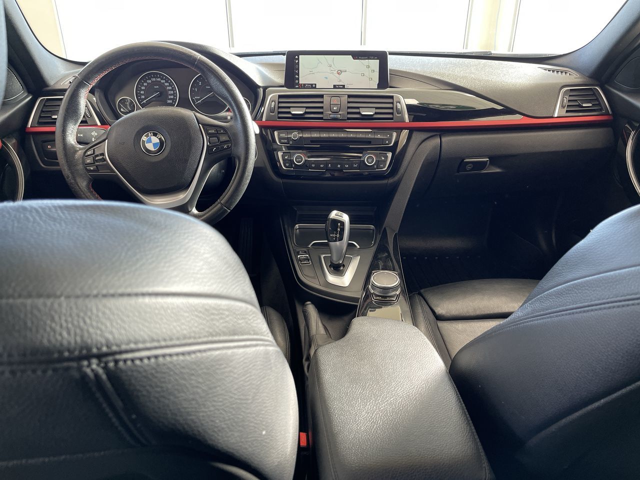 2018 BMW 330i