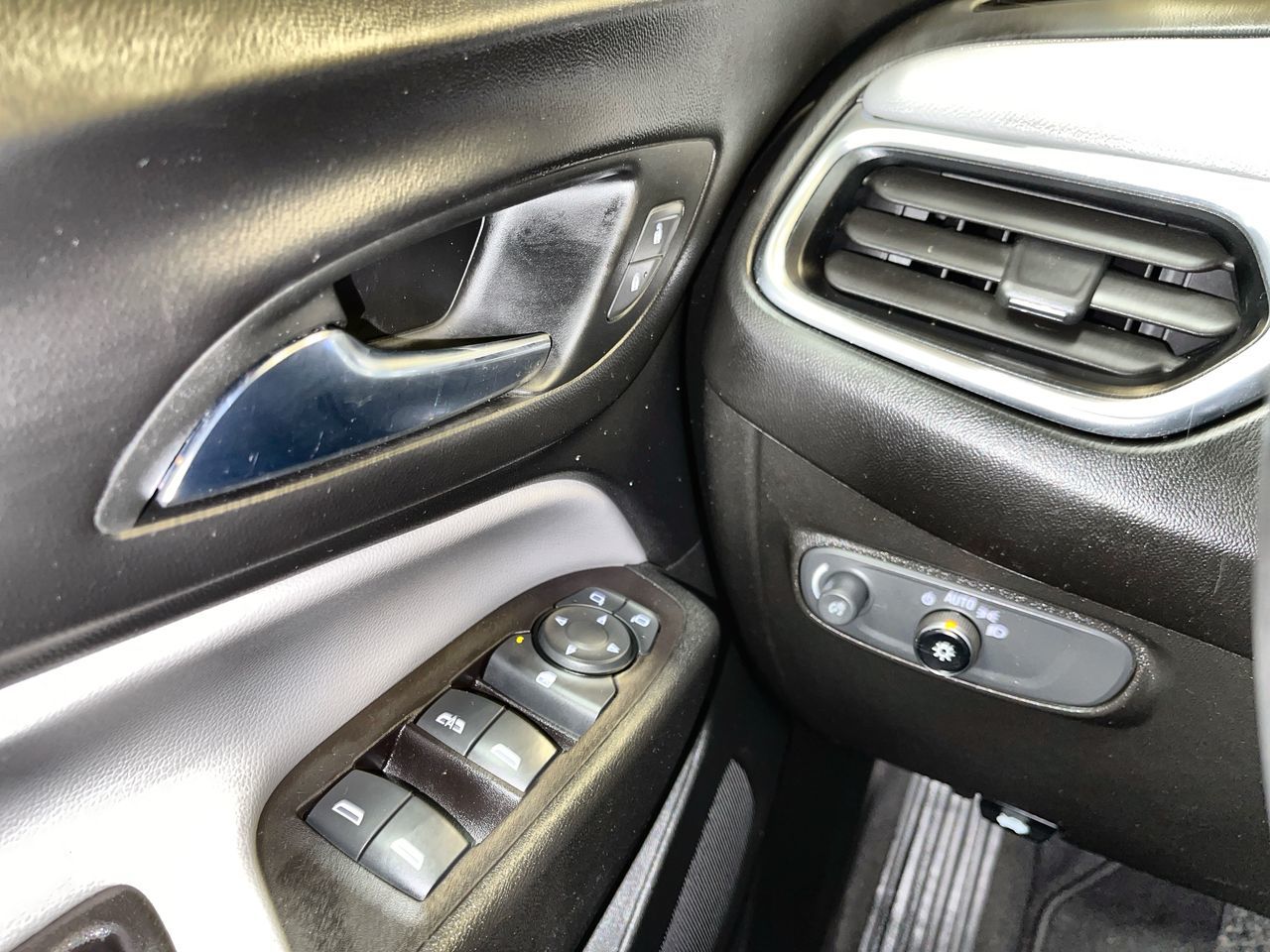 2022 Chevrolet Equinox in Regina, Saskatchewan