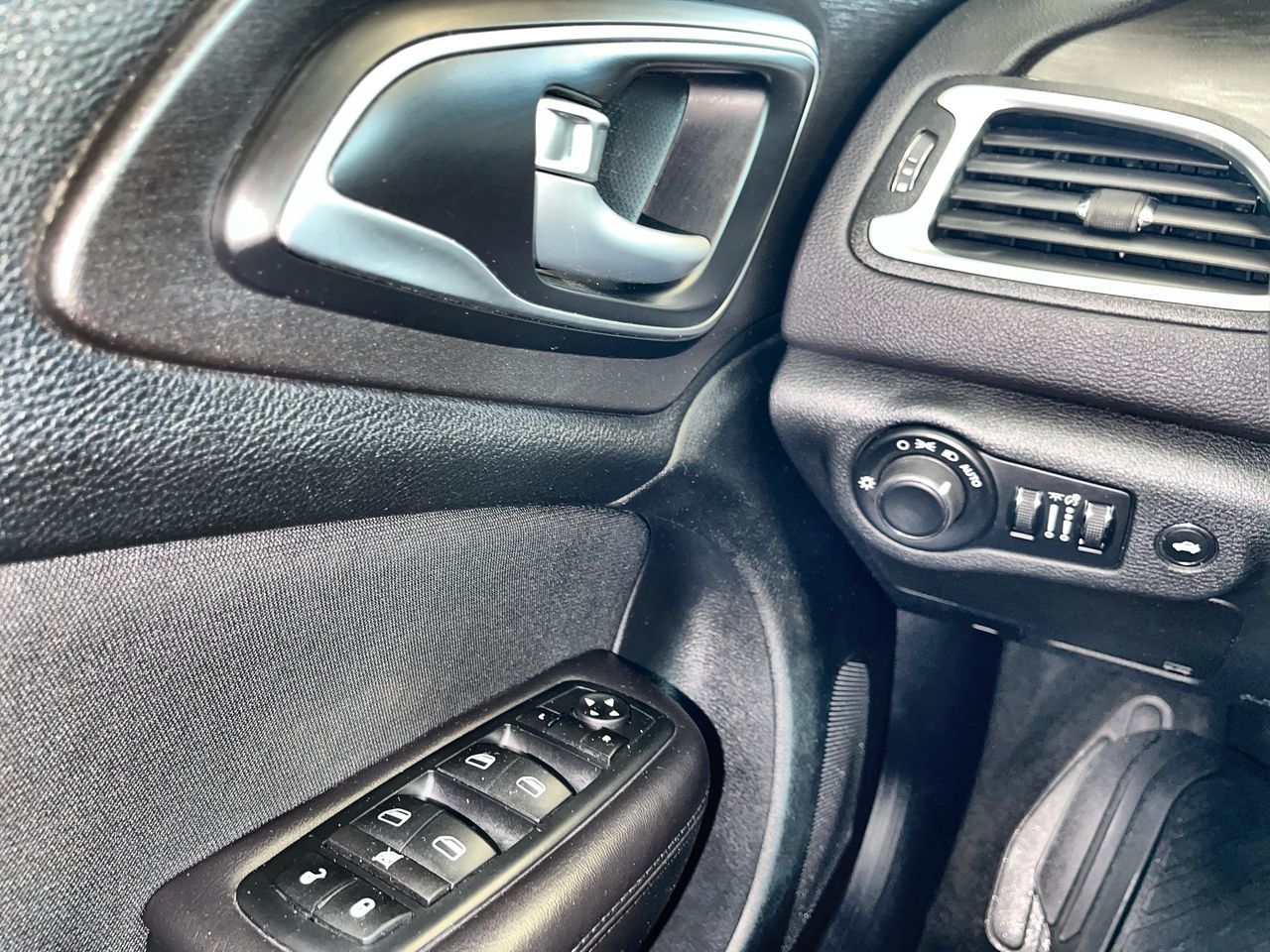 Chrysler 200  2016 à Regina, Saskatchewan