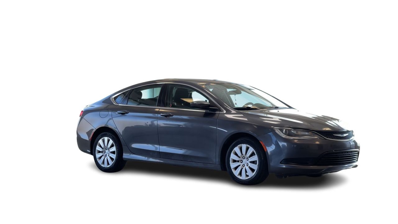 Chrysler 200  2016 à Regina, Saskatchewan