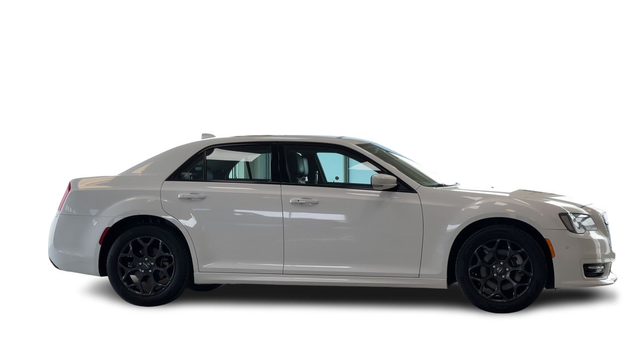 Chrysler 300  2023 à Regina, Saskatchewan