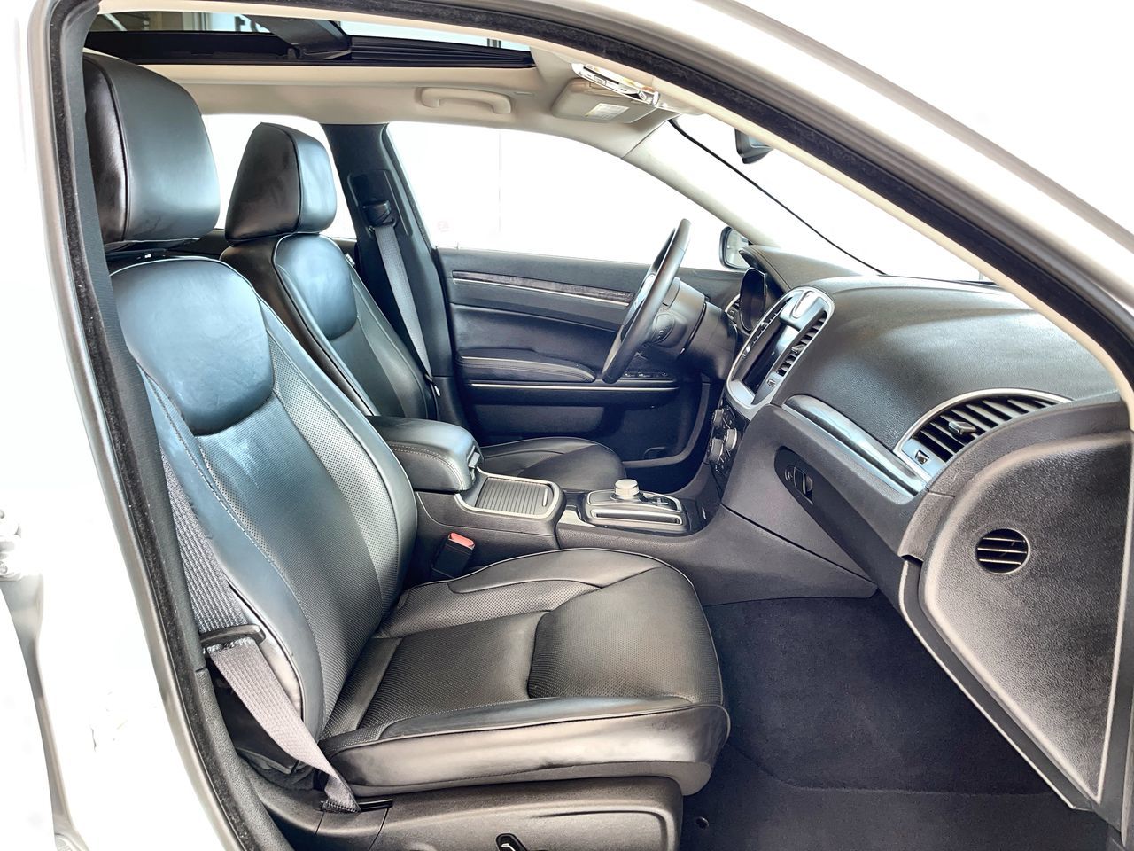 Chrysler 300  2023 à Regina, Saskatchewan