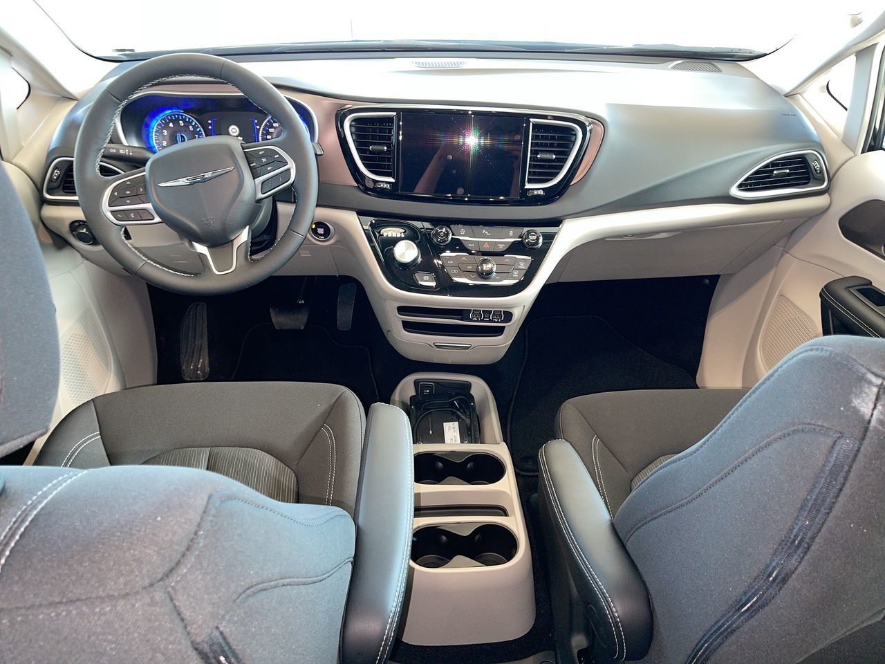 2024 Chrysler Grand Caravan in Regina, Saskatchewan