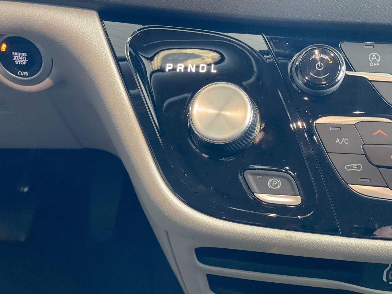 2024 Chrysler Grand Caravan in Regina, Saskatchewan