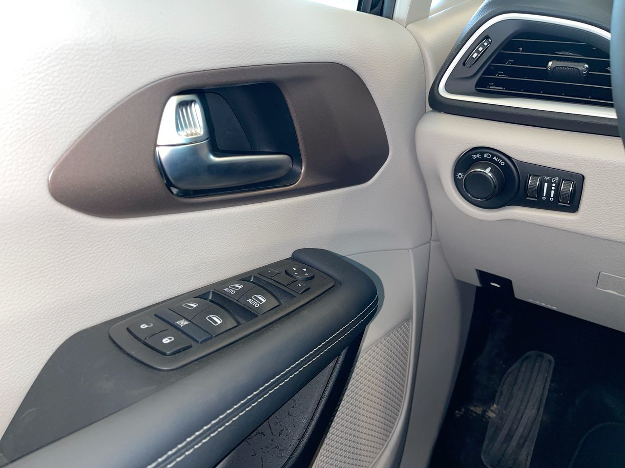 2024 Chrysler Grand Caravan in Regina, Saskatchewan