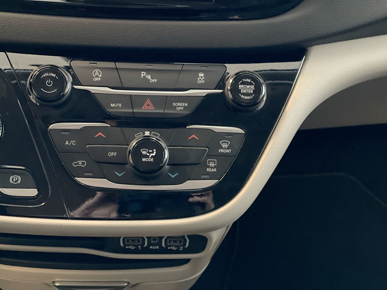 2024 Chrysler Grand Caravan in Regina, Saskatchewan