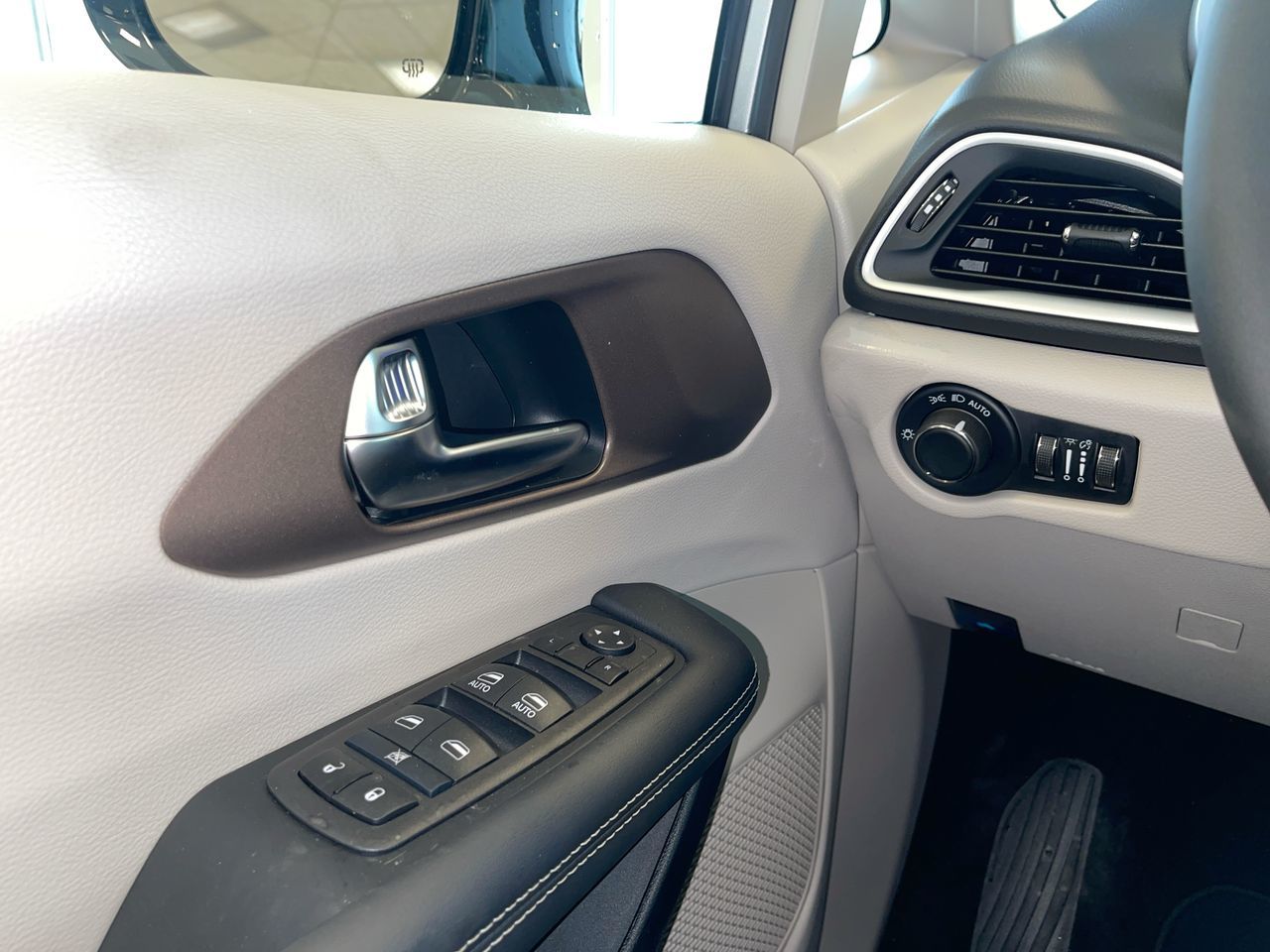 2024 Chrysler Grand Caravan in Regina, Saskatchewan