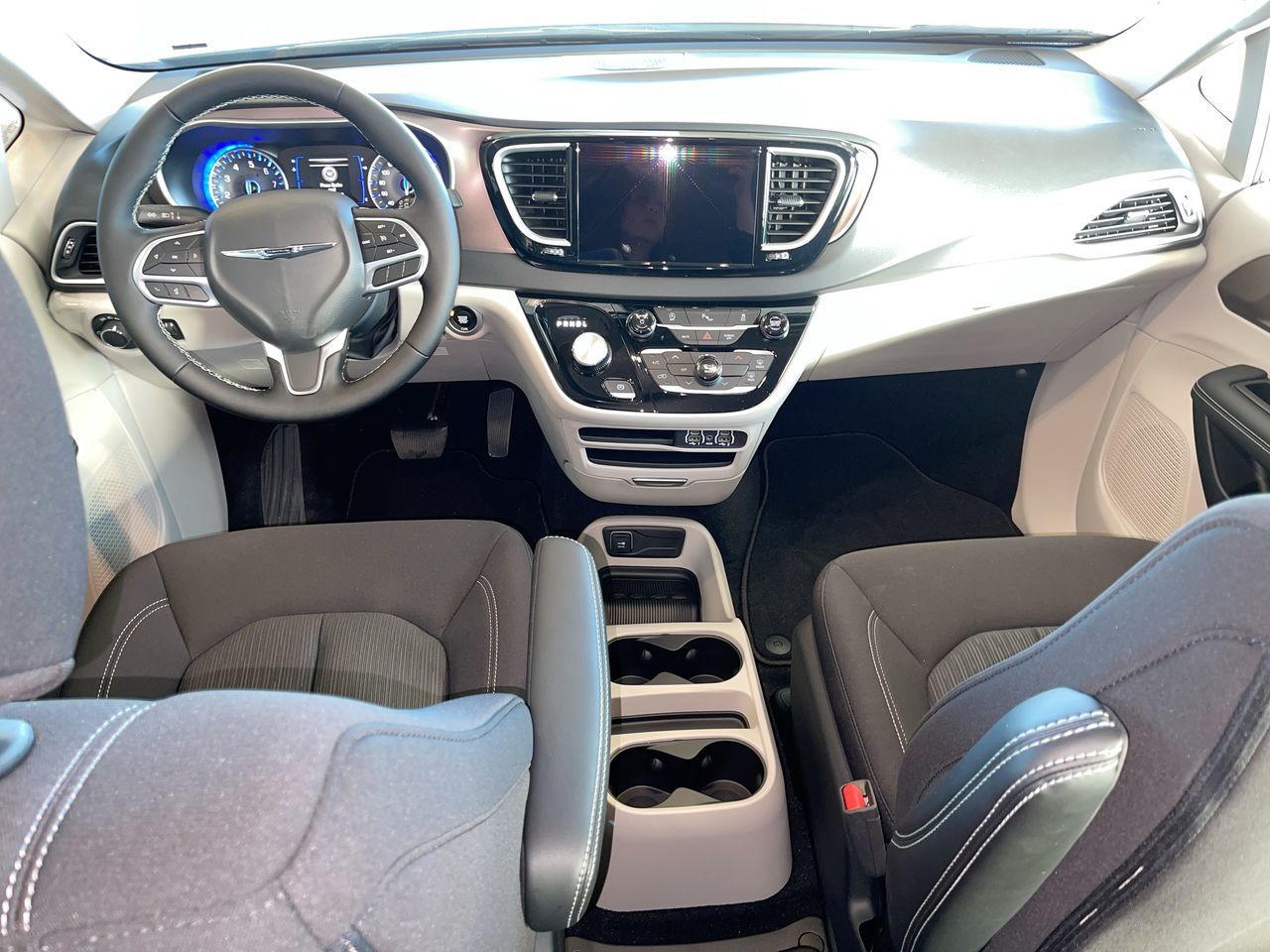 Chrysler Grand Caravan  2024 à Regina, Saskatchewan