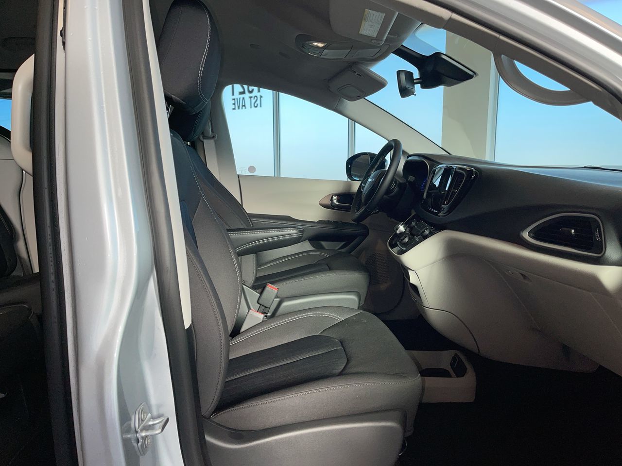 Chrysler Grand Caravan  2024 à Regina, Saskatchewan