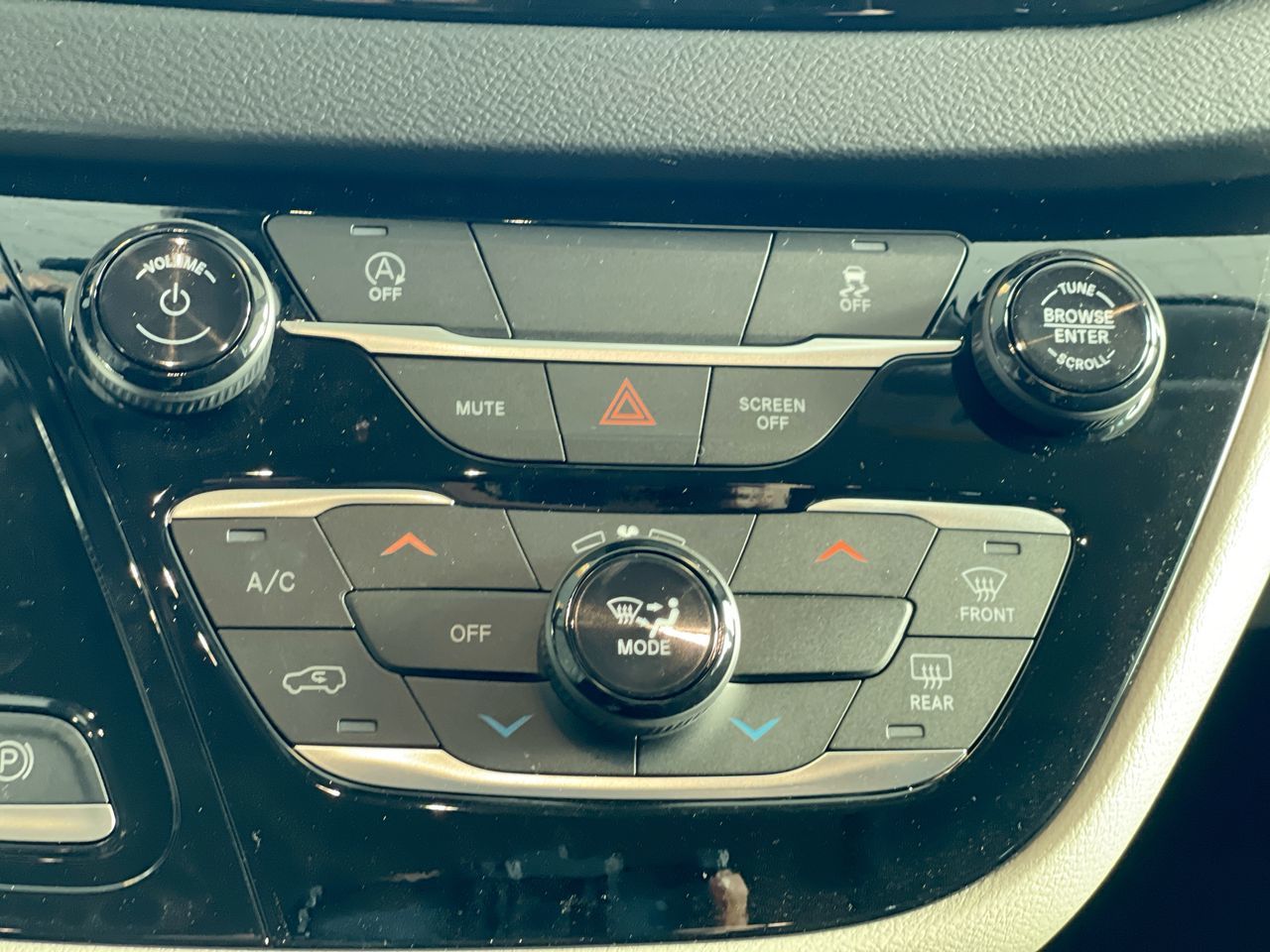 2024 Chrysler Grand Caravan in Regina, Saskatchewan