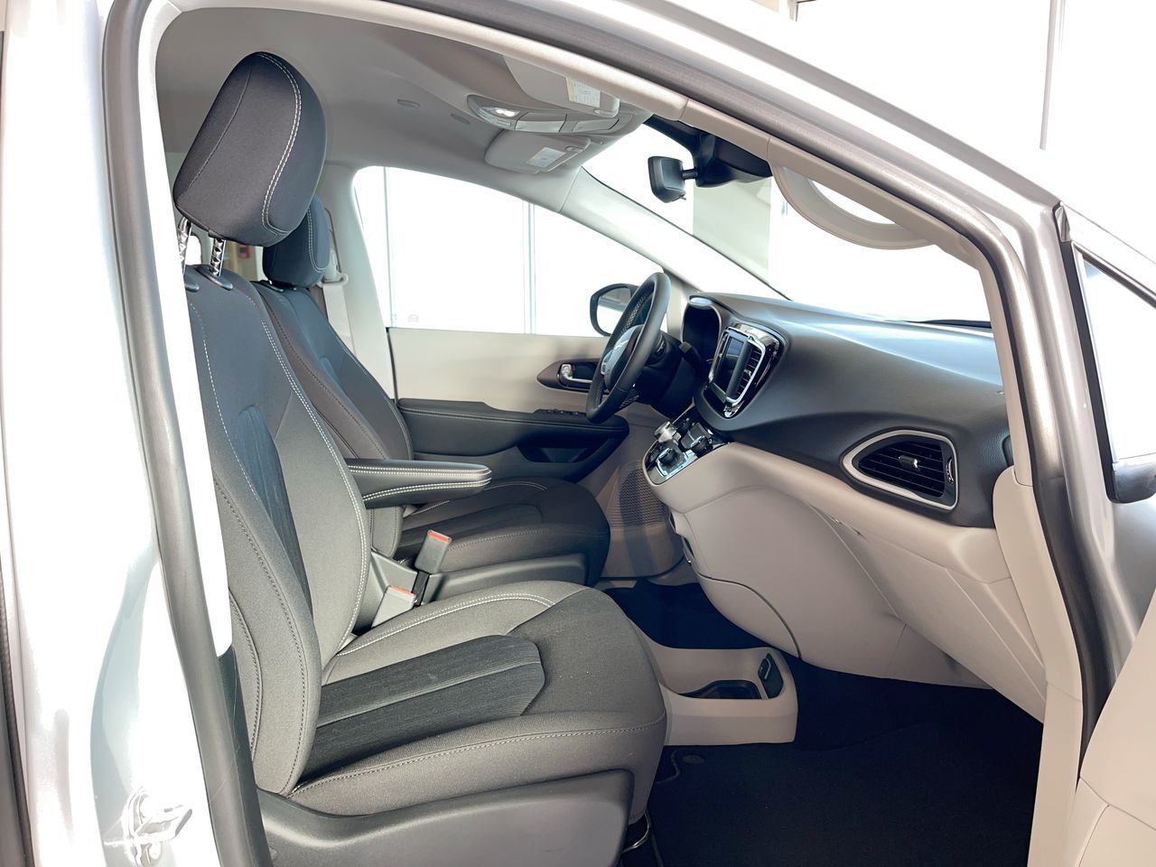 2024 Chrysler Grand Caravan in Regina, Saskatchewan
