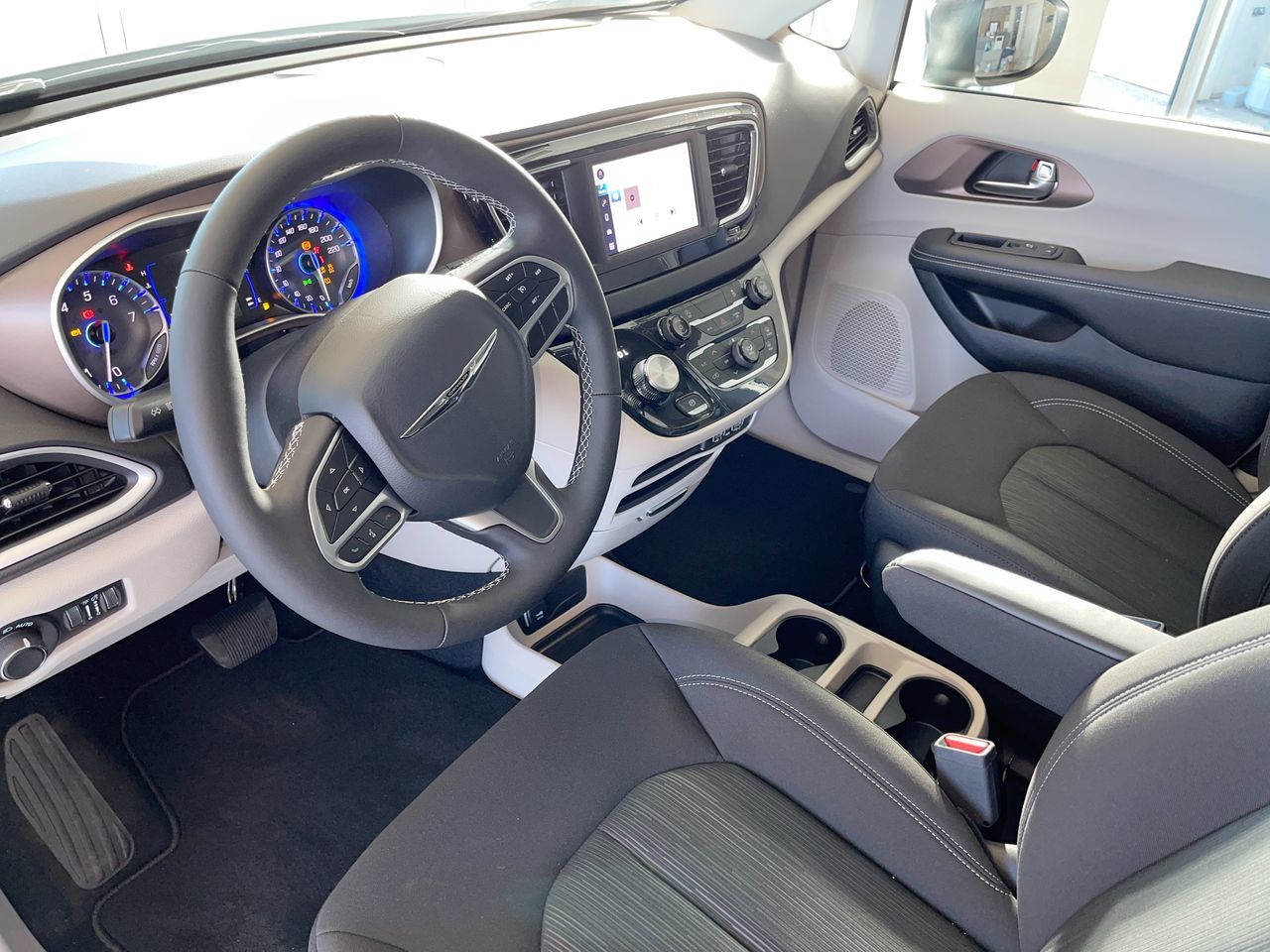 2024 Chrysler Grand Caravan in Regina, Saskatchewan