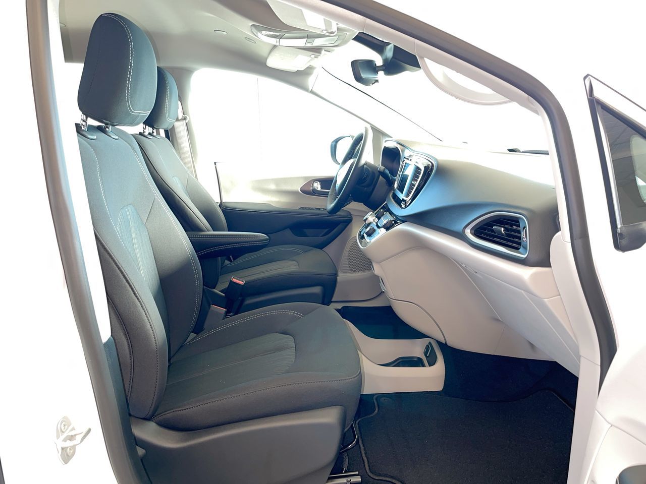 2024 Chrysler Grand Caravan in Regina, Saskatchewan