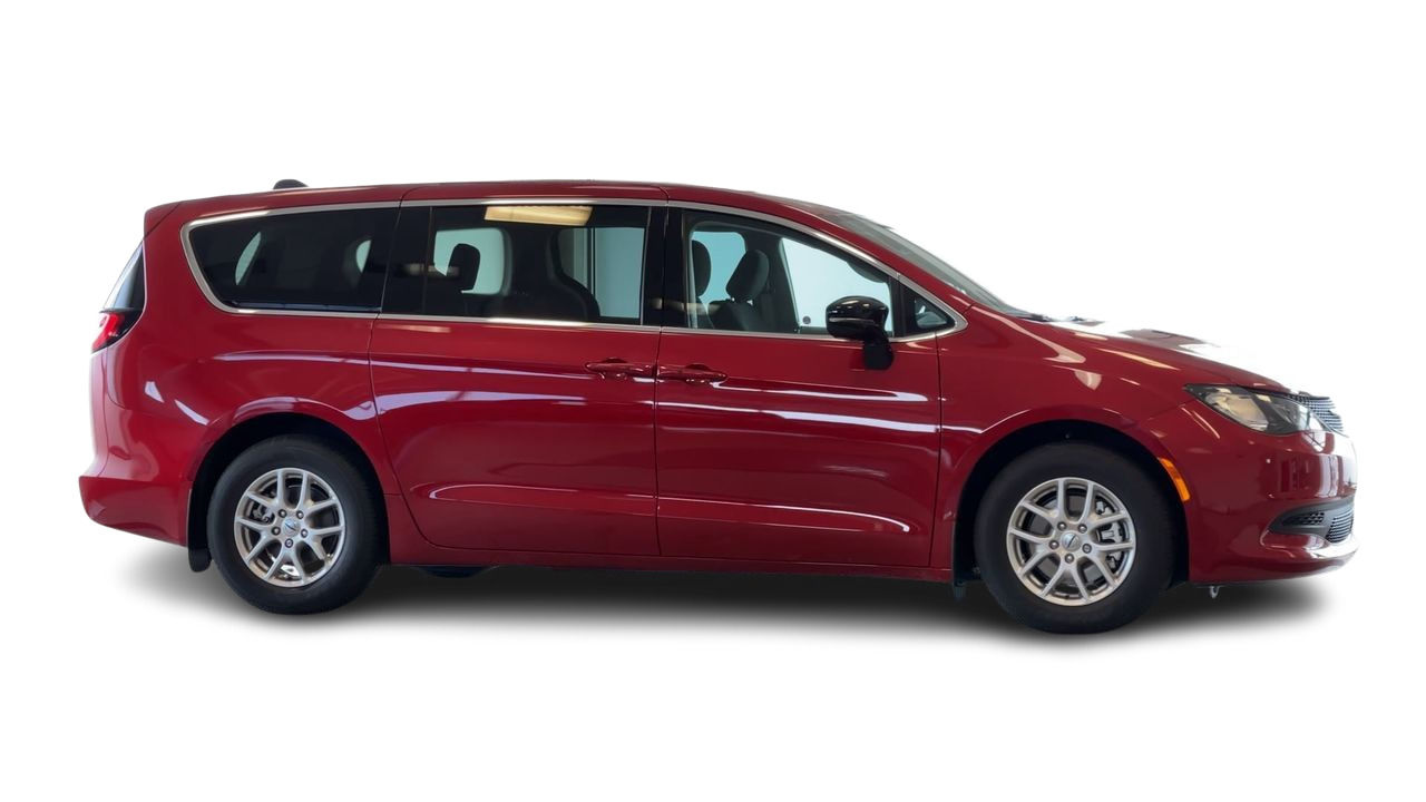 2024 Chrysler Grand Caravan in Regina, Saskatchewan