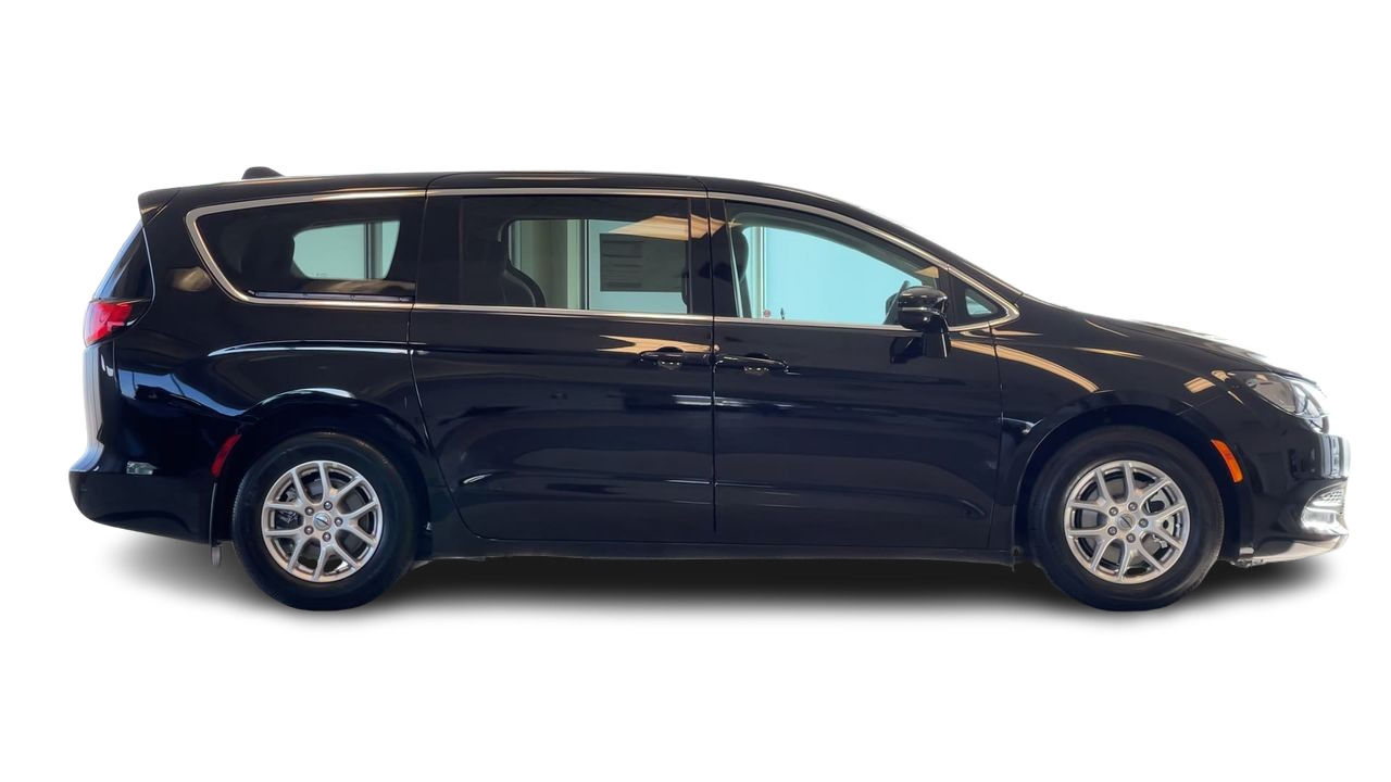 2024 Chrysler Grand Caravan in Regina, Saskatchewan