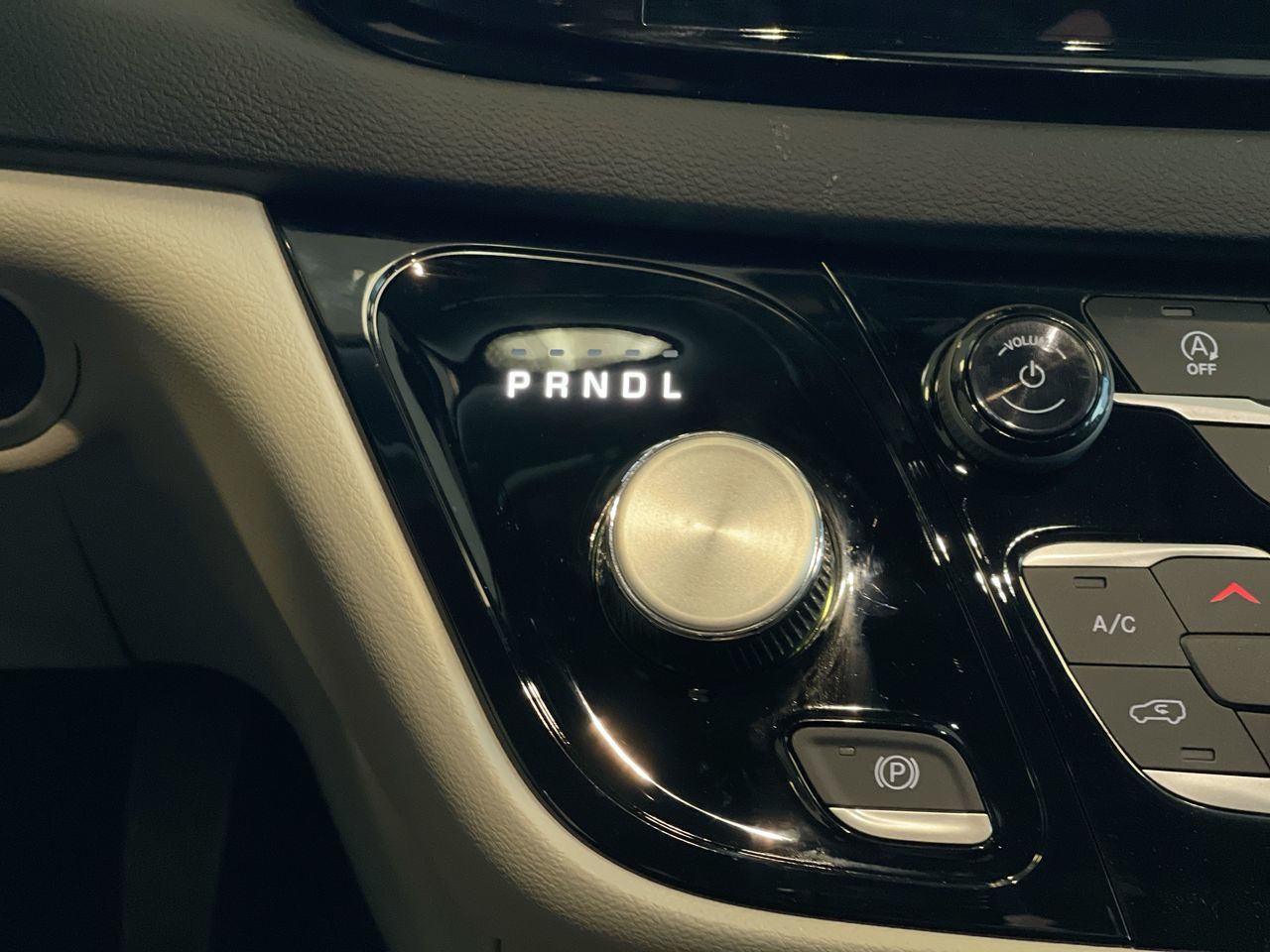 2024 Chrysler Grand Caravan