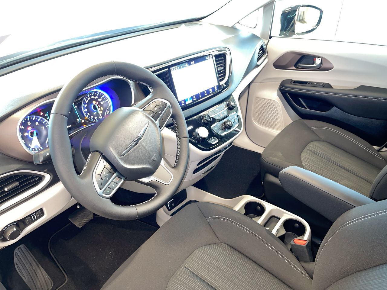 2024 Chrysler Grand Caravan