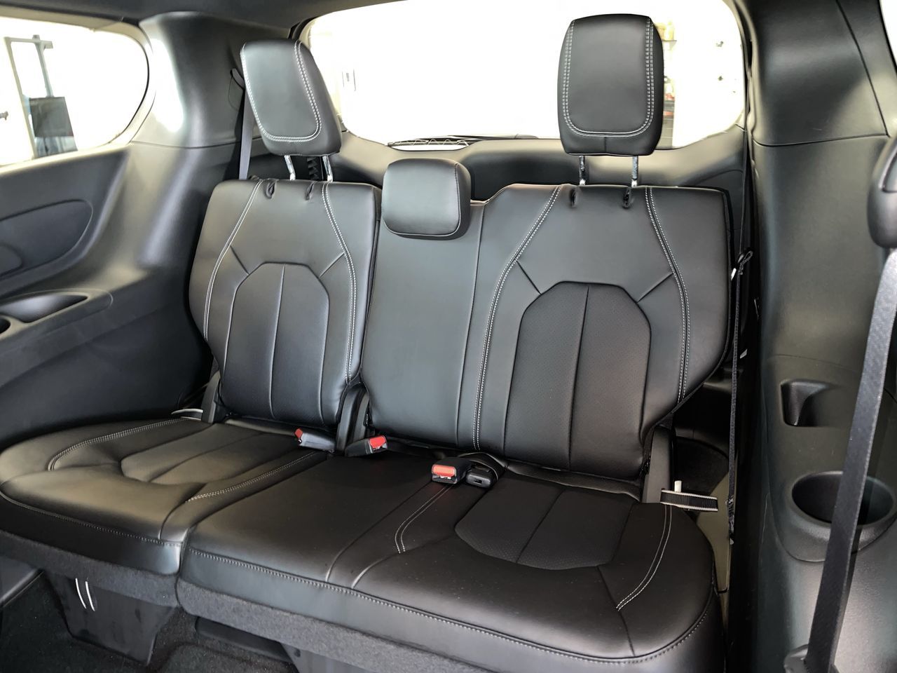 2026 Chrysler Grand Caravan