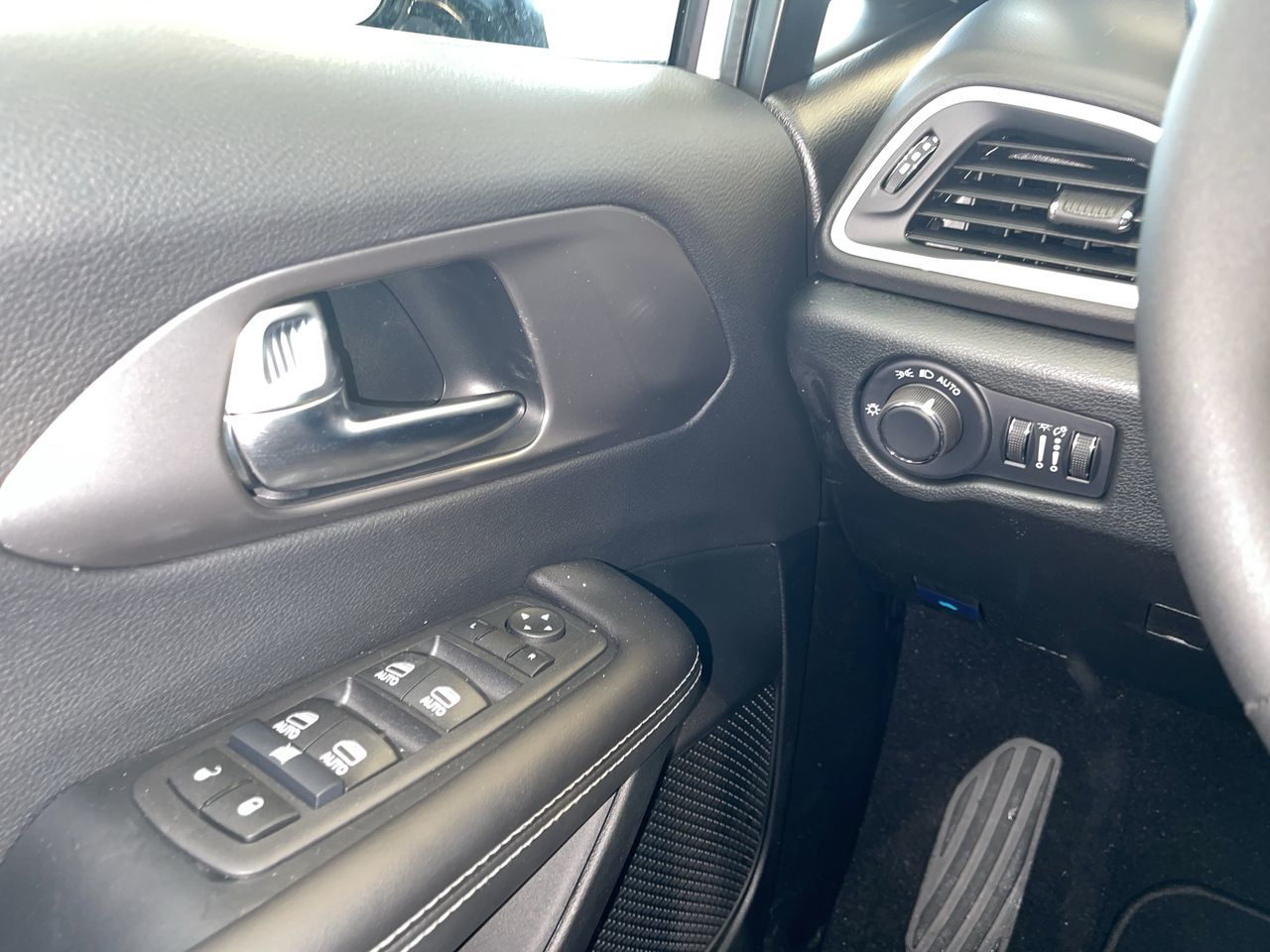 2026 Chrysler Grand Caravan