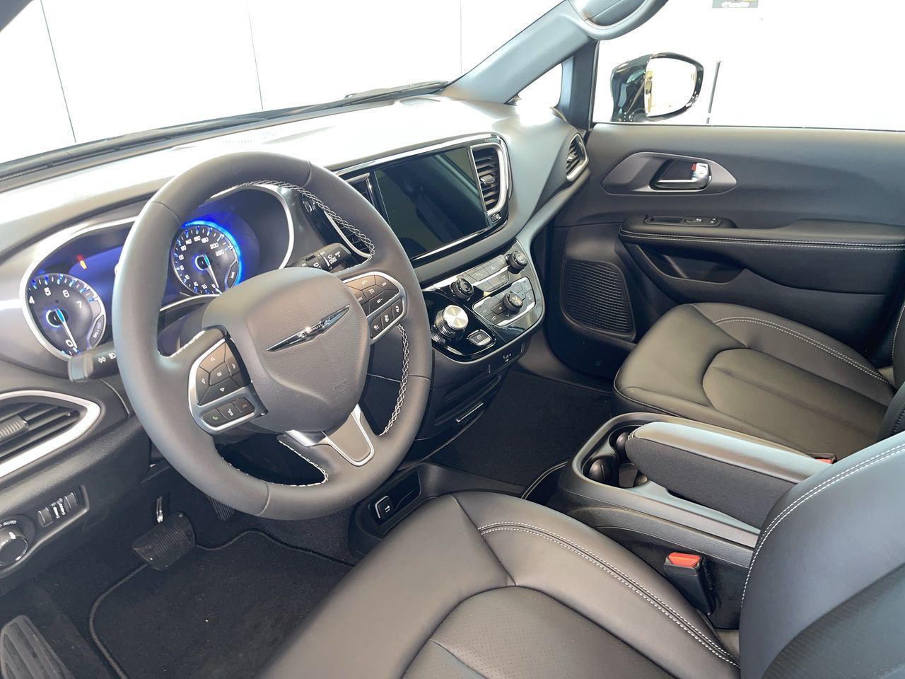 2026 Chrysler Grand Caravan