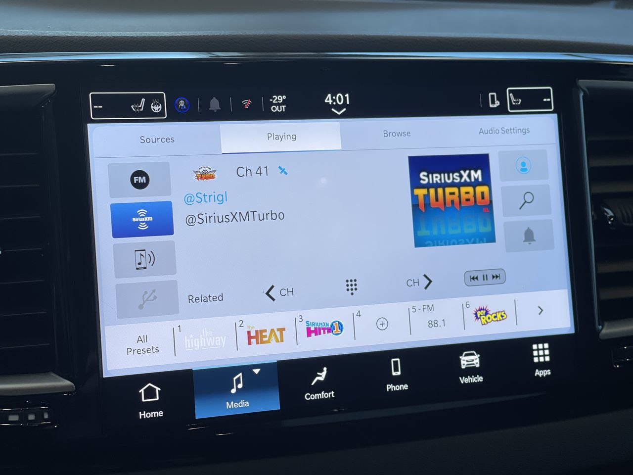 2026 Chrysler Grand Caravan