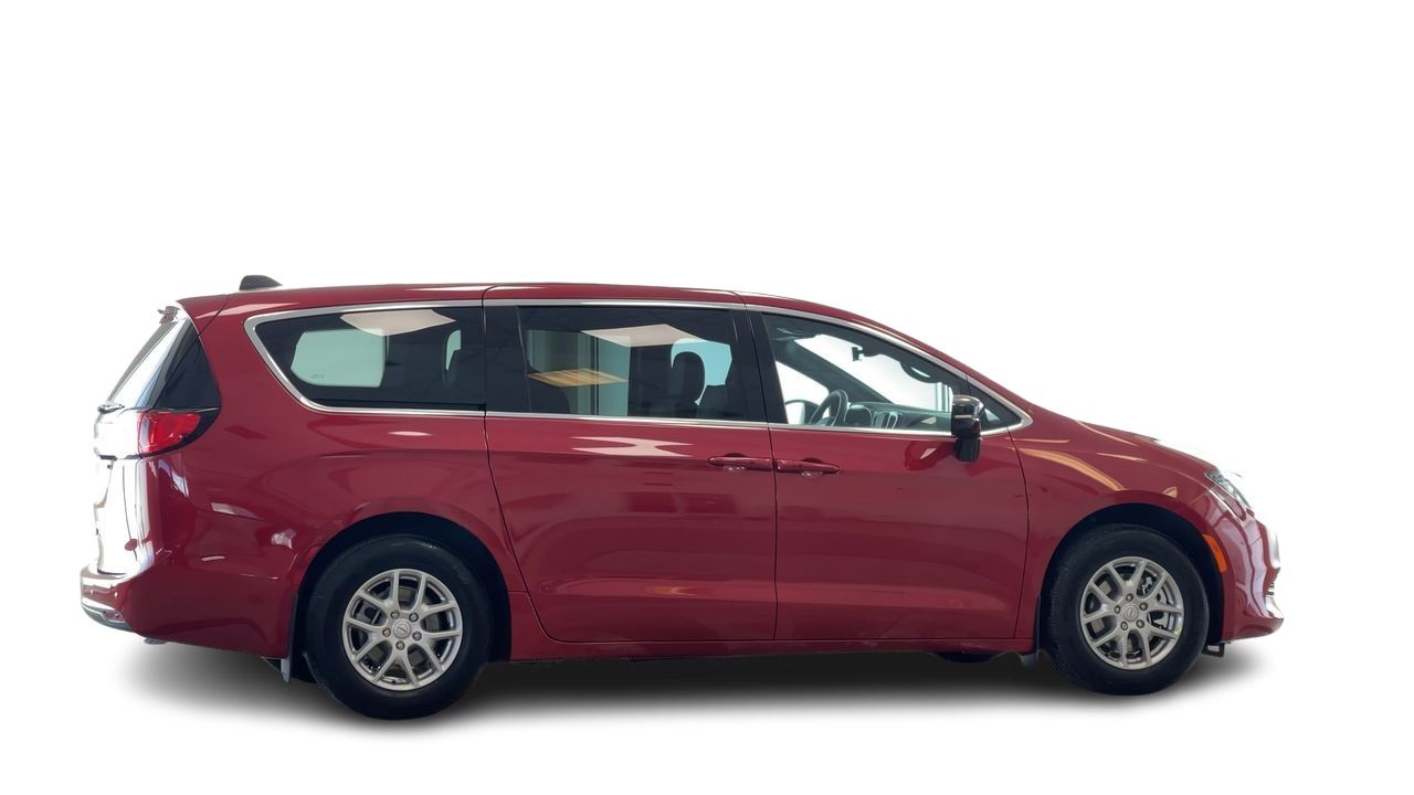 2026 Chrysler Grand Caravan