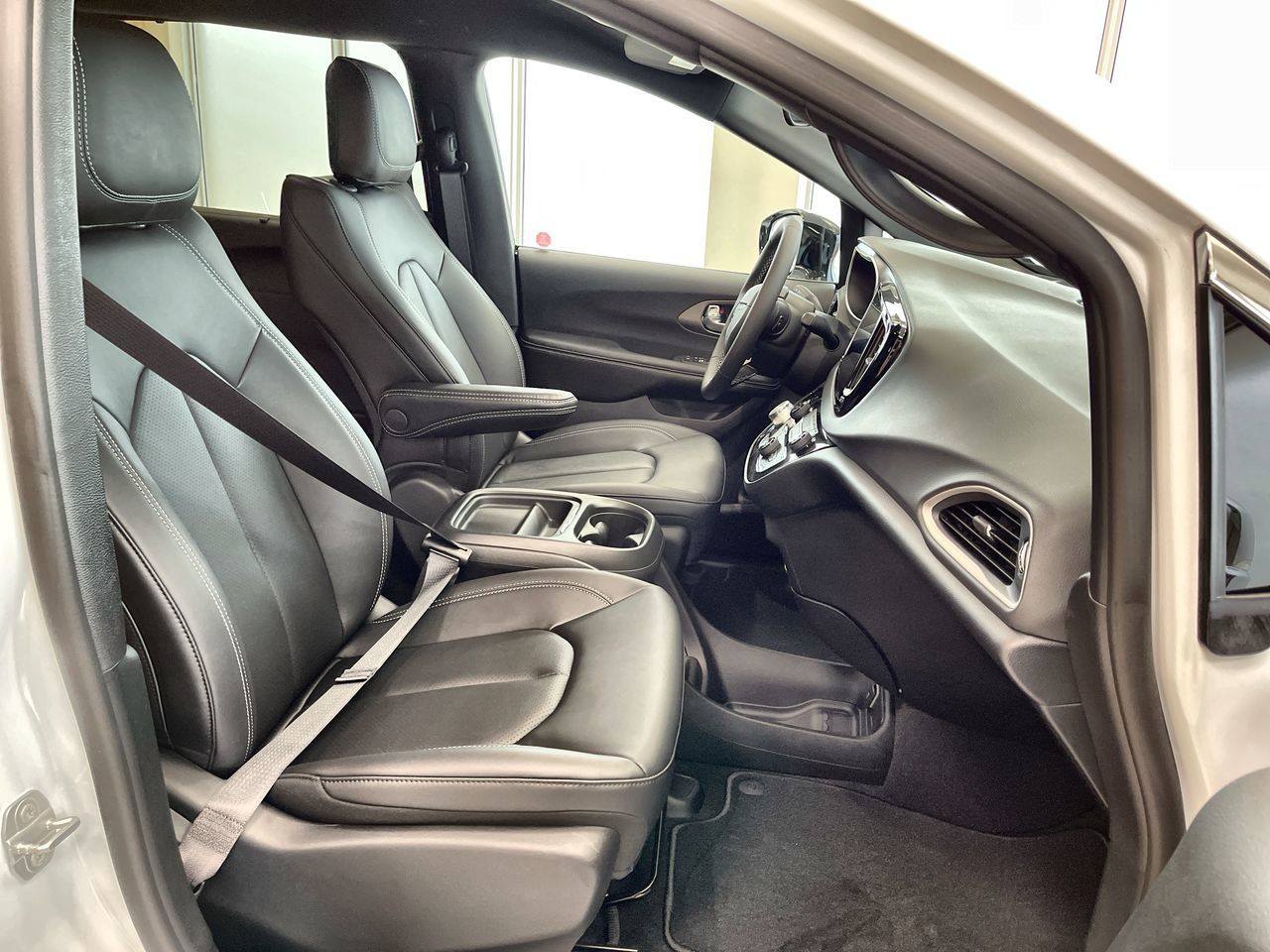 2027 Chrysler Grand Caravan in Regina, Saskatchewan