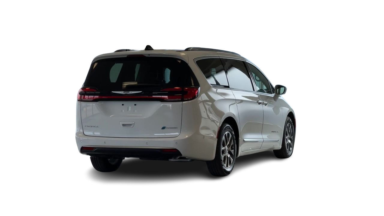 Chrysler Pacifica Hybrid  2024 à Regina, Saskatchewan