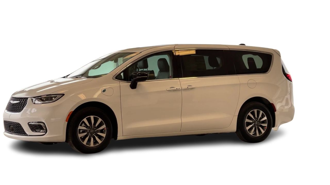 2024 Chrysler Pacifica Hybrid