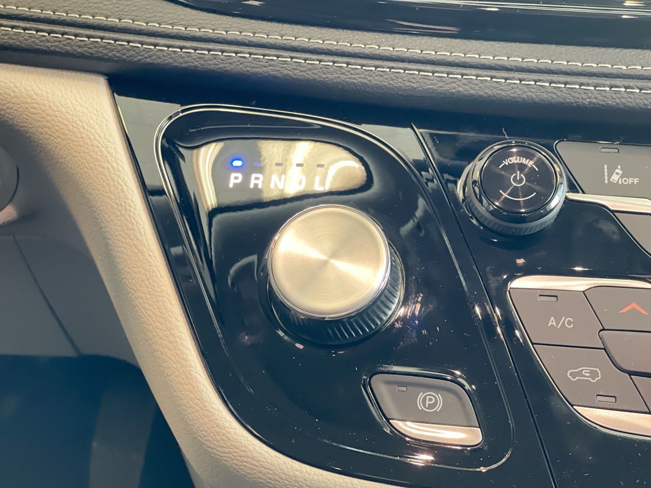 2024 Chrysler Pacifica Hybrid