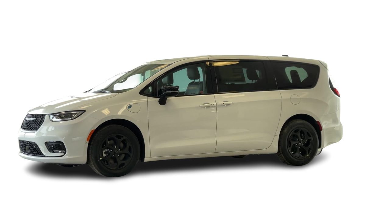 2024 Chrysler Pacifica Hybrid